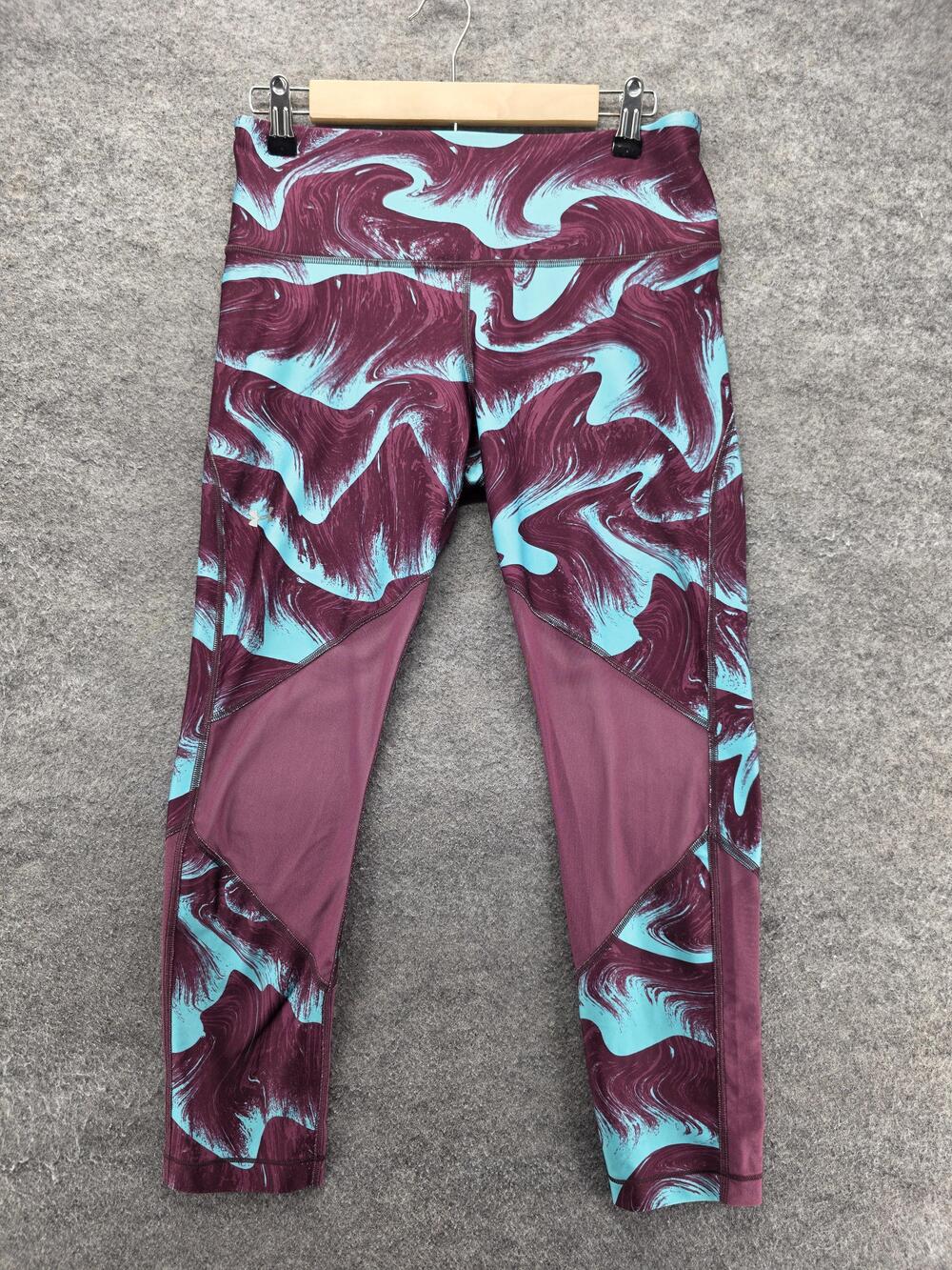 Under Armour Leggings Womens L Purple Compression HeatGear Tie Dye 27 Inseam